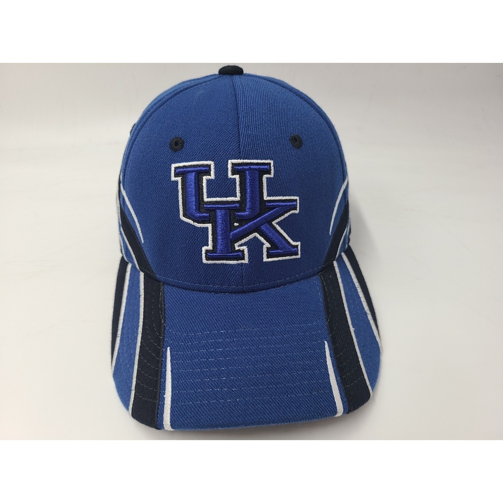 University of Kentucky Wildcats Zephyr Flex Fitted (Seems S-M) Hat Cap NCAA Blue
